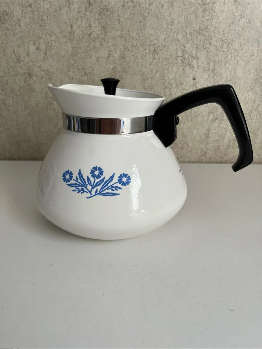 RARE Backstamp 1958 Vintage Corning Ware Blue Cornflower 6 Cup Teapot with lid